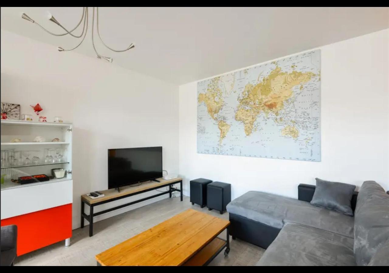 Lovely Appart Apartment Lorient Exterior photo